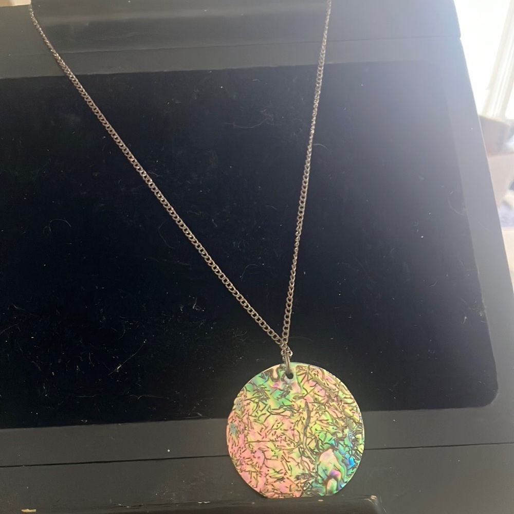 Abalone Iridescent Pendant Necklace